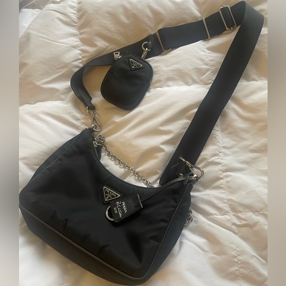 Prada Re-Edition 2005 re-nylon bag - Picture 1 of 5